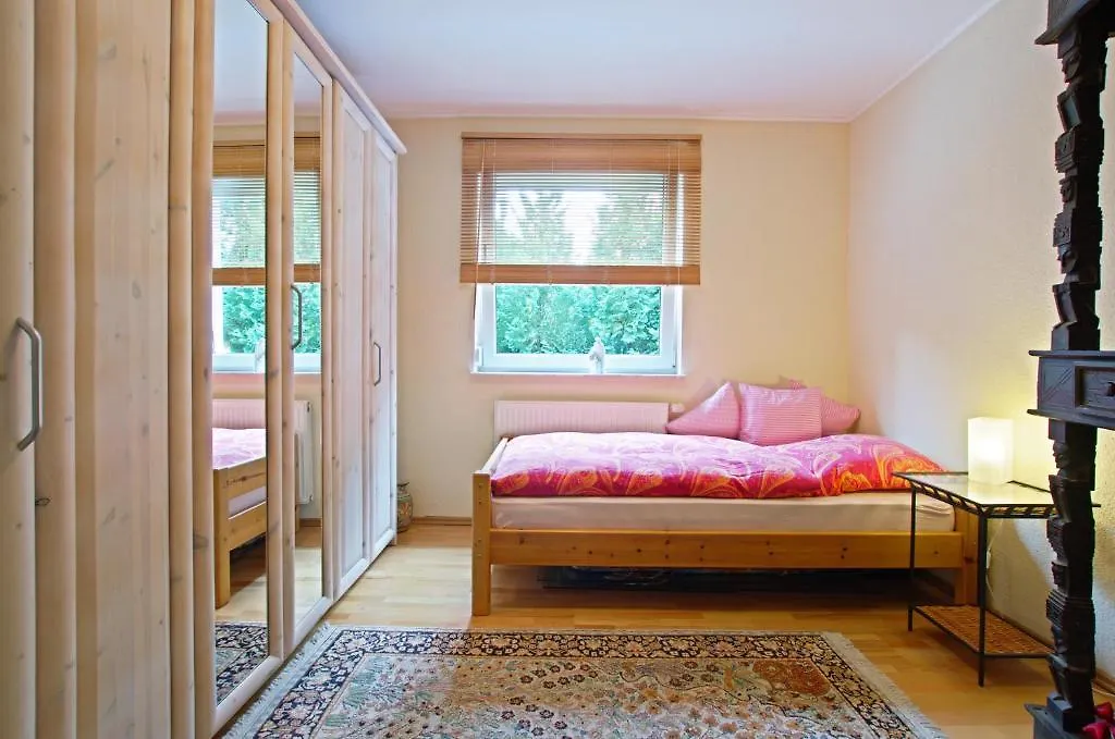 Privatunterkunft Private Room In City Sarstedt - Room Agency Hannover
