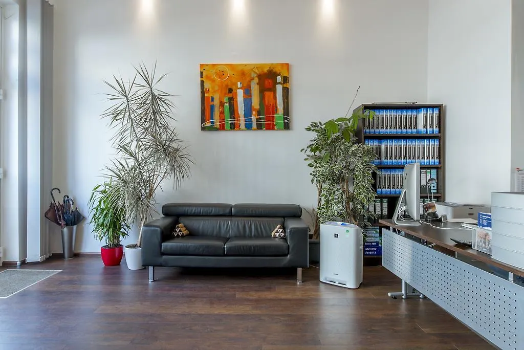 Privatunterkunft Private Room In City Sarstedt - Room Agency Hannover