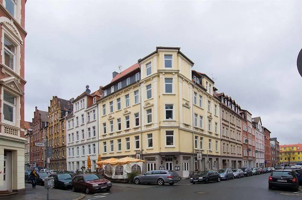 Private Room In City Sarstedt - Room Agency Hannover